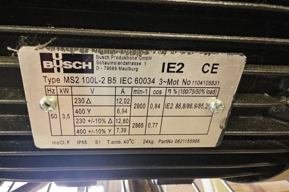 BUSCH MM1142 BV vakuumpumpe Brukt